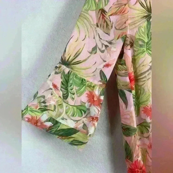 J. Jill Seashell Paradise Tunic Blouse Floral Tropical Pink Womens Small Petite - Picture 4 of 10